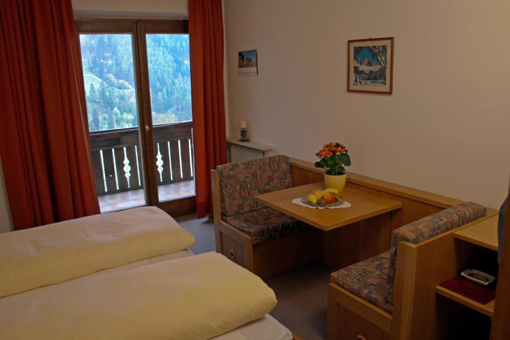 Pension Thalerhof Rifiano Room photo